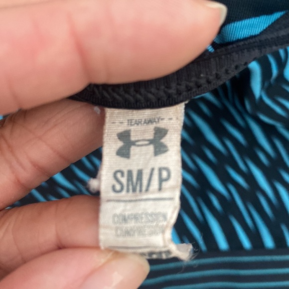 Under Armour Sports Bra - Picture 2 of 2